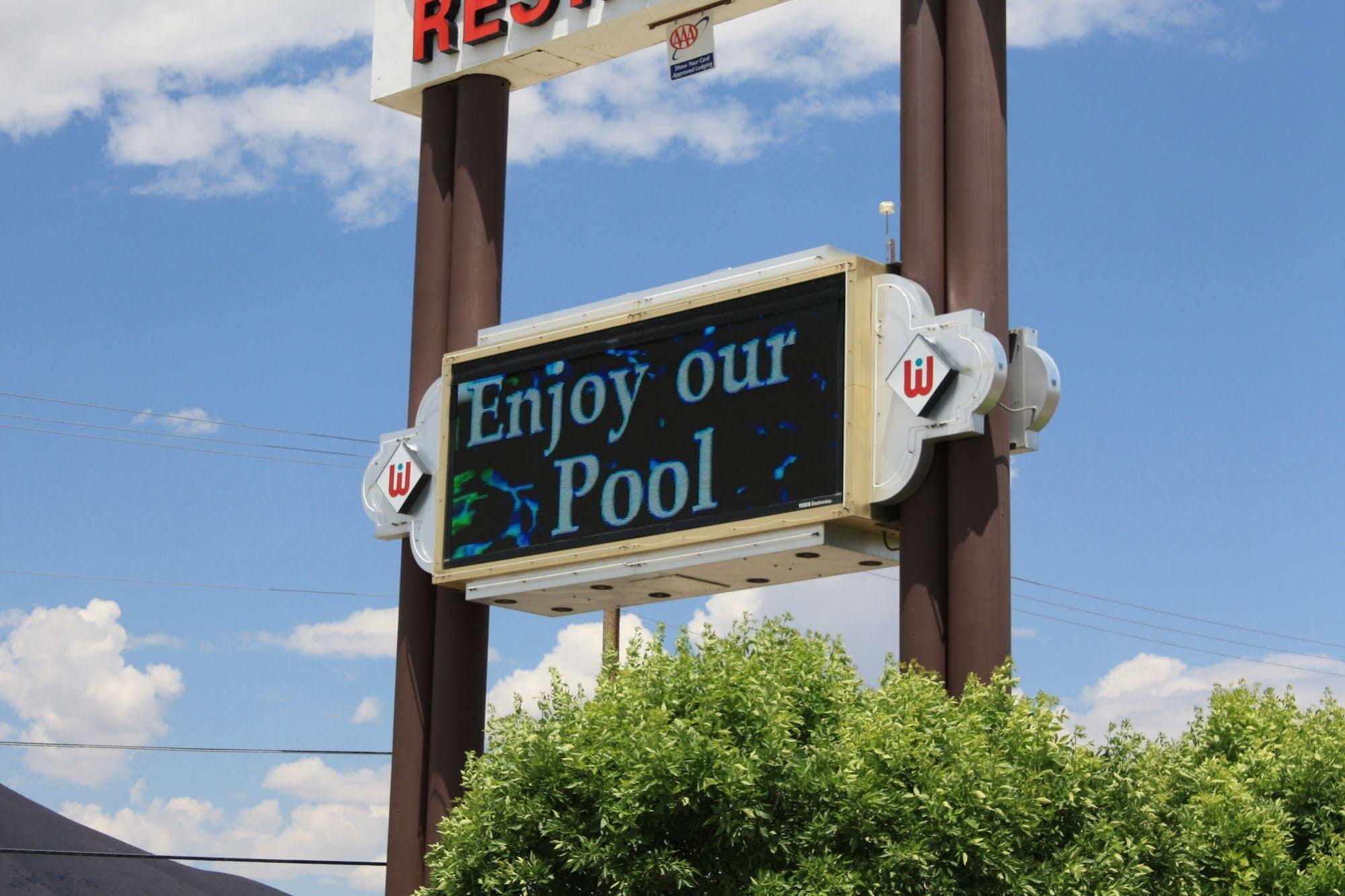 Winnemucca Inn & Casino Exteriör bild